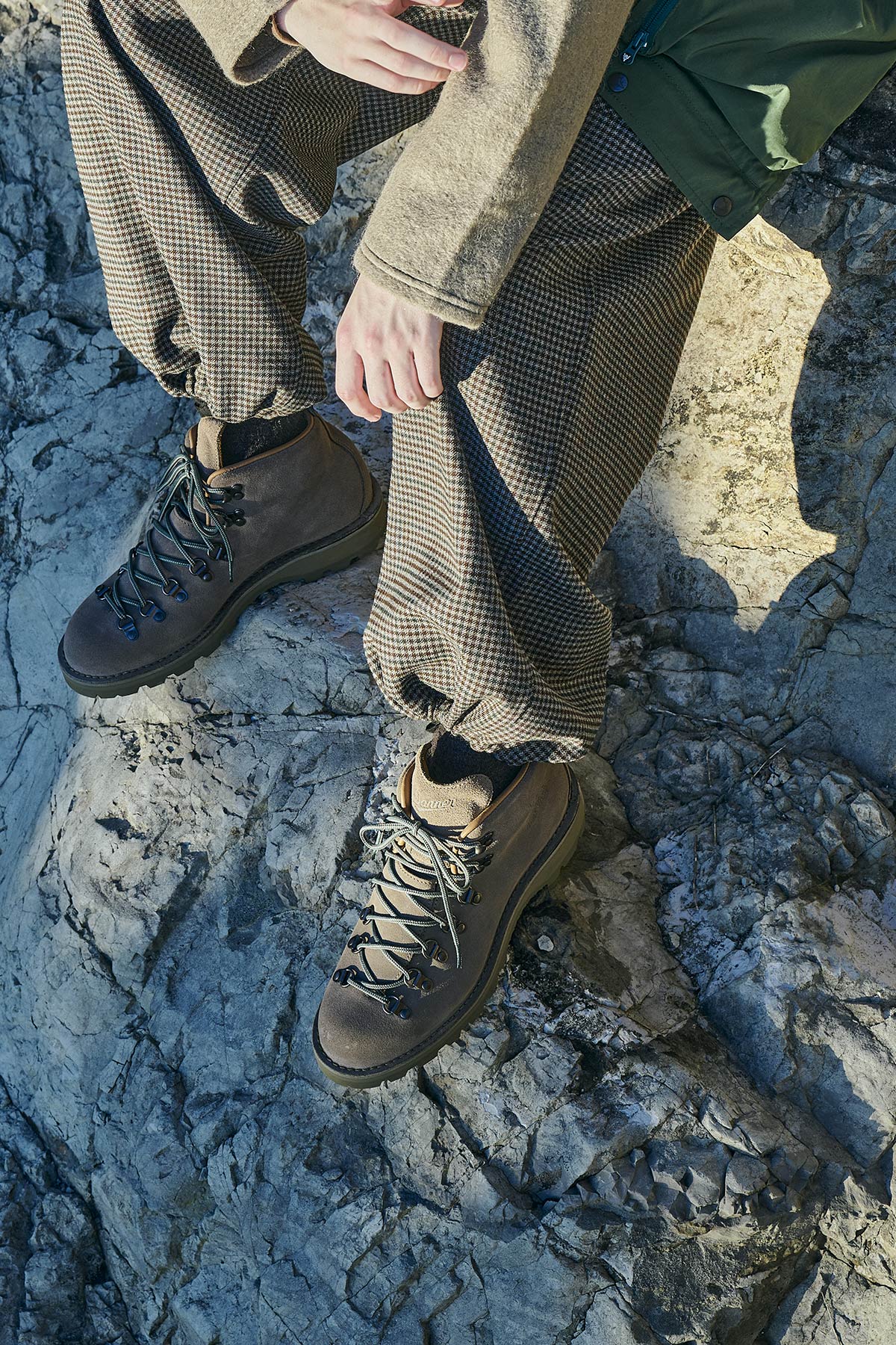 〈SOUTH2 WEST8〉x〈DANNER〉FALL WINTER 2024